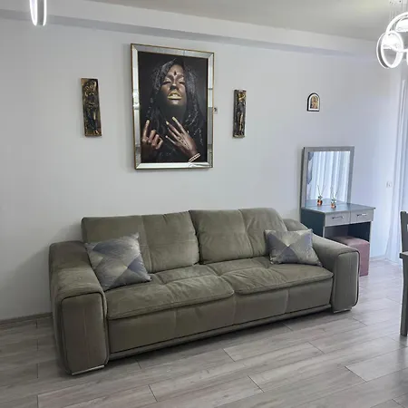 501 B2 Almar Luxury Residence-renting & Free Pool *