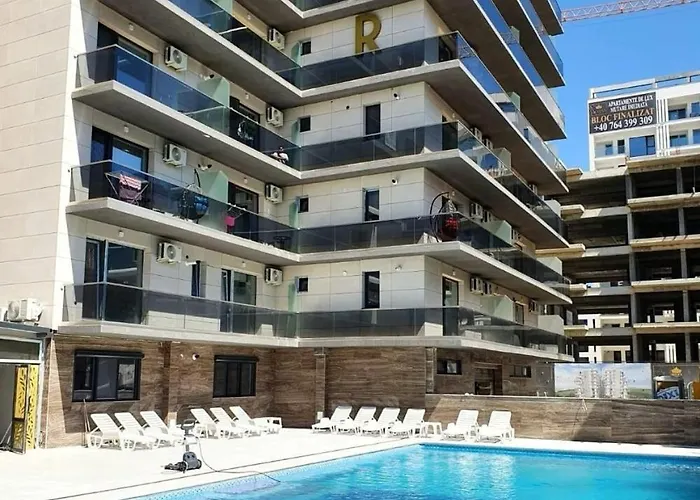 501 B2 Almar Luxury Residence-renting & Free Pool דירה